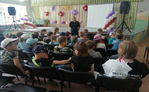 p49_vsterchasinspektoromgibddkrasnovoyyus.jpg